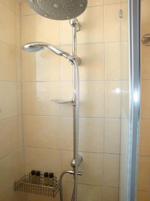 Centre Penthouse With Seaview Apartment Heraklion  Bagian luar foto